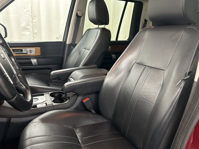 Used 2016 Land Rover LR4 AWD/4WD image 9