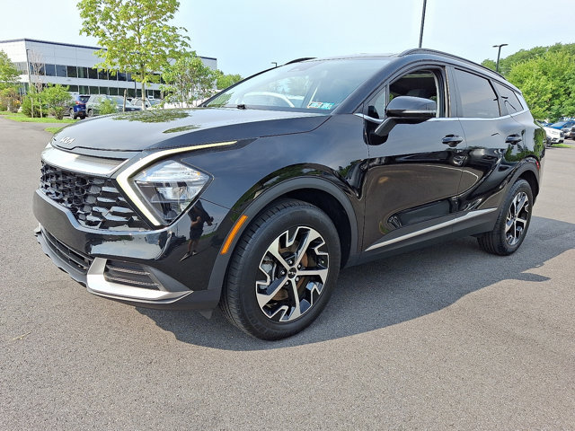 Used 2023 Kia Sportage EX w/ EX Premium Package AWD/4WD image 3