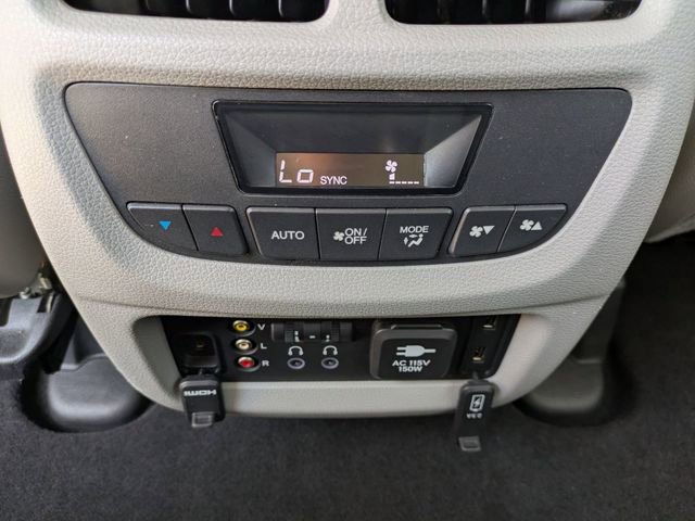 Used 2016 Honda Pilot Touring image 16