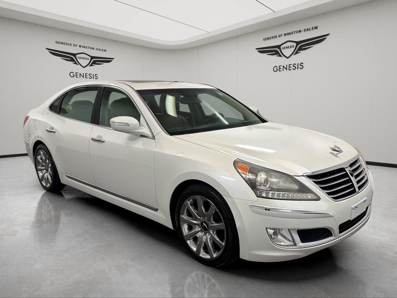 Used 2011 Hyundai Equus Ultimate RWD image 7