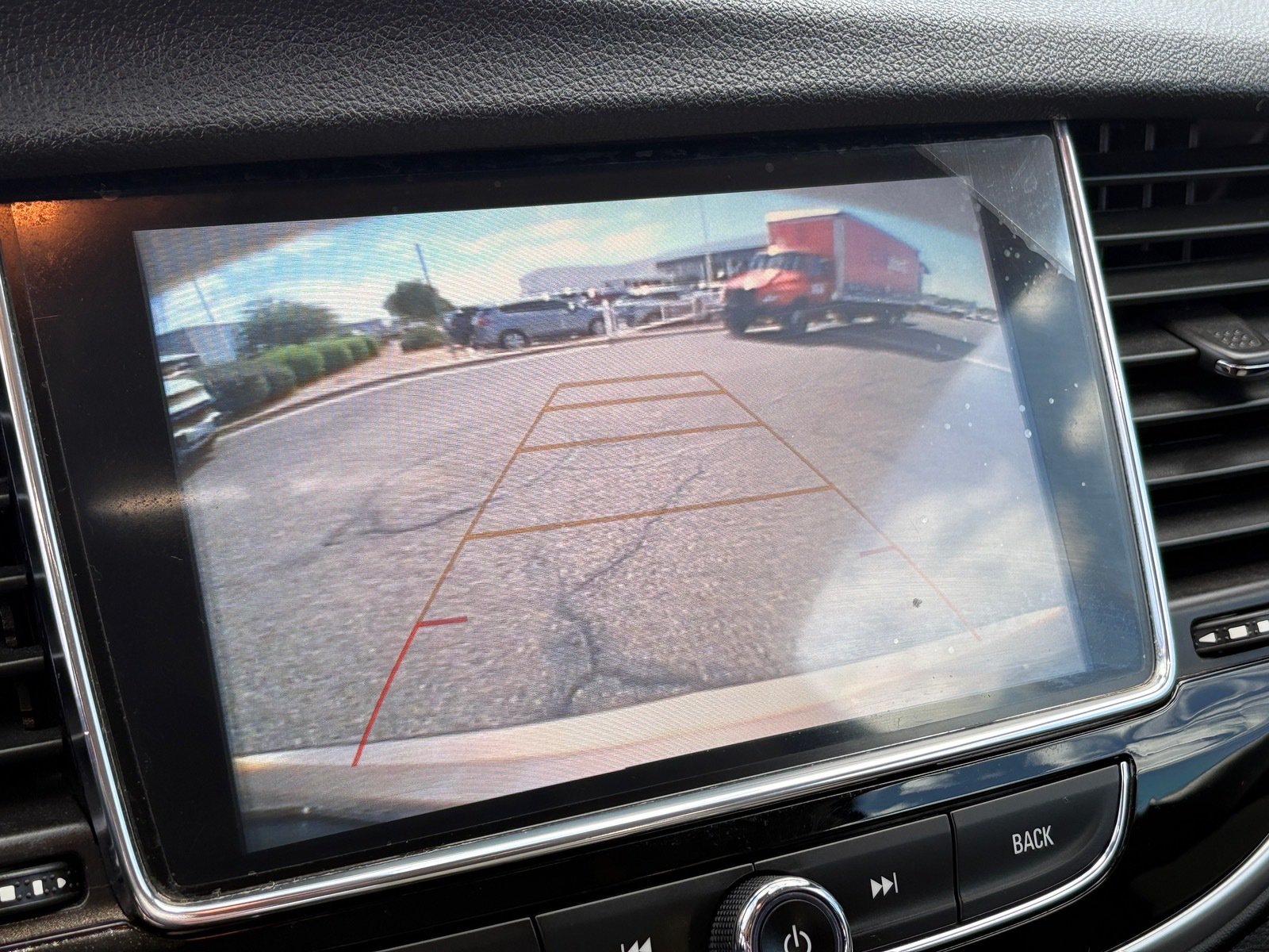 Used 2018 Buick Encore Preferred FWD image 27