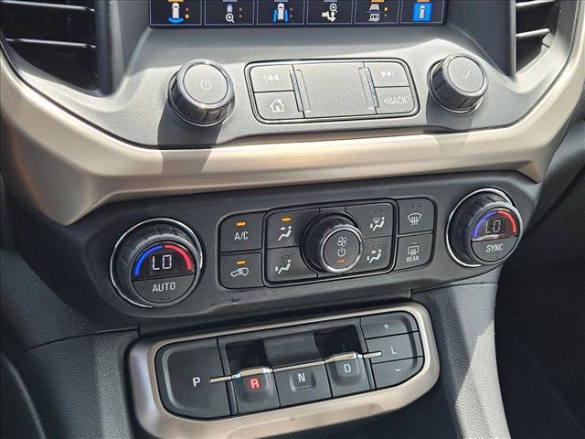 Used 2021 GMC Acadia Denali w/ Denali Technology Package FWD image 13