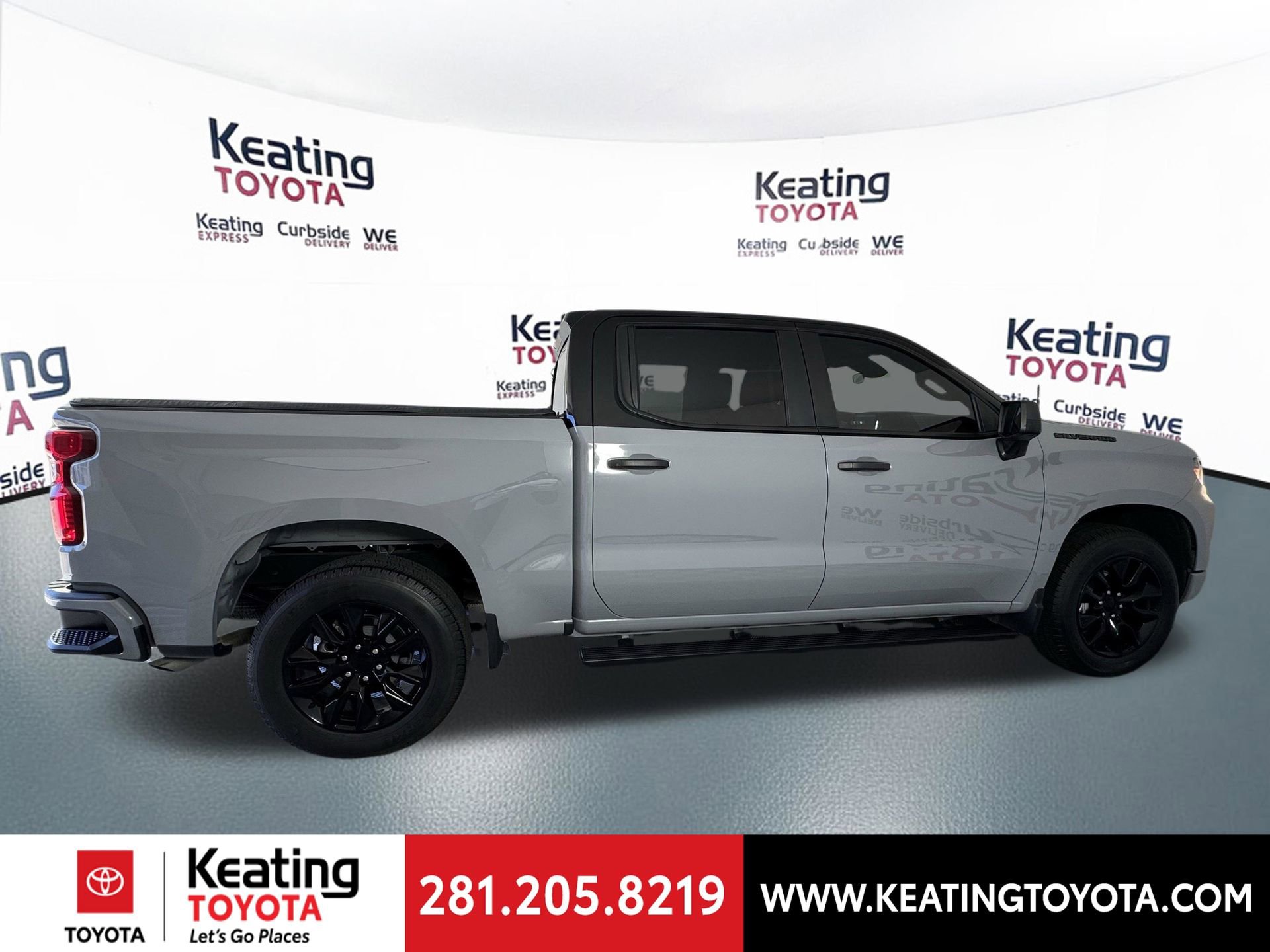 Used 2024 Chevrolet Silverado 1500 Custom image 4