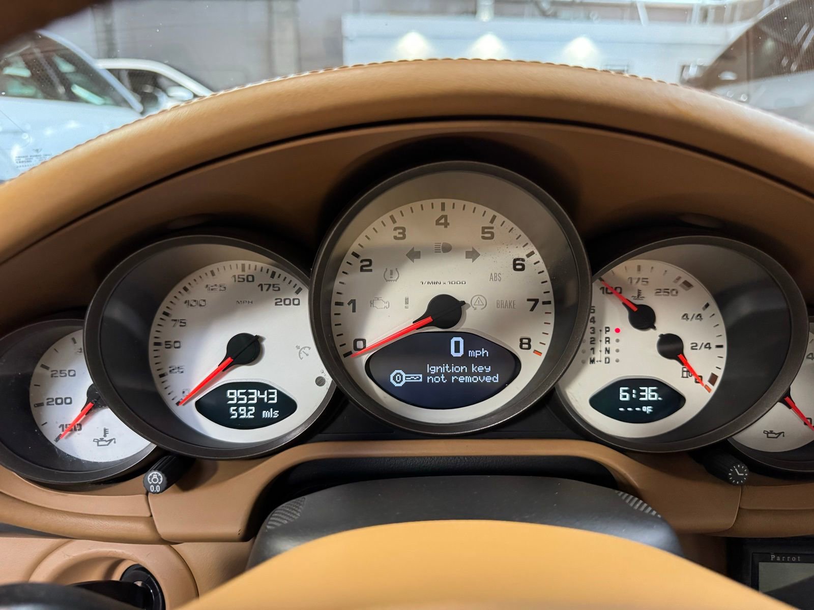 Used 2006 Porsche 911 Carrera image 36