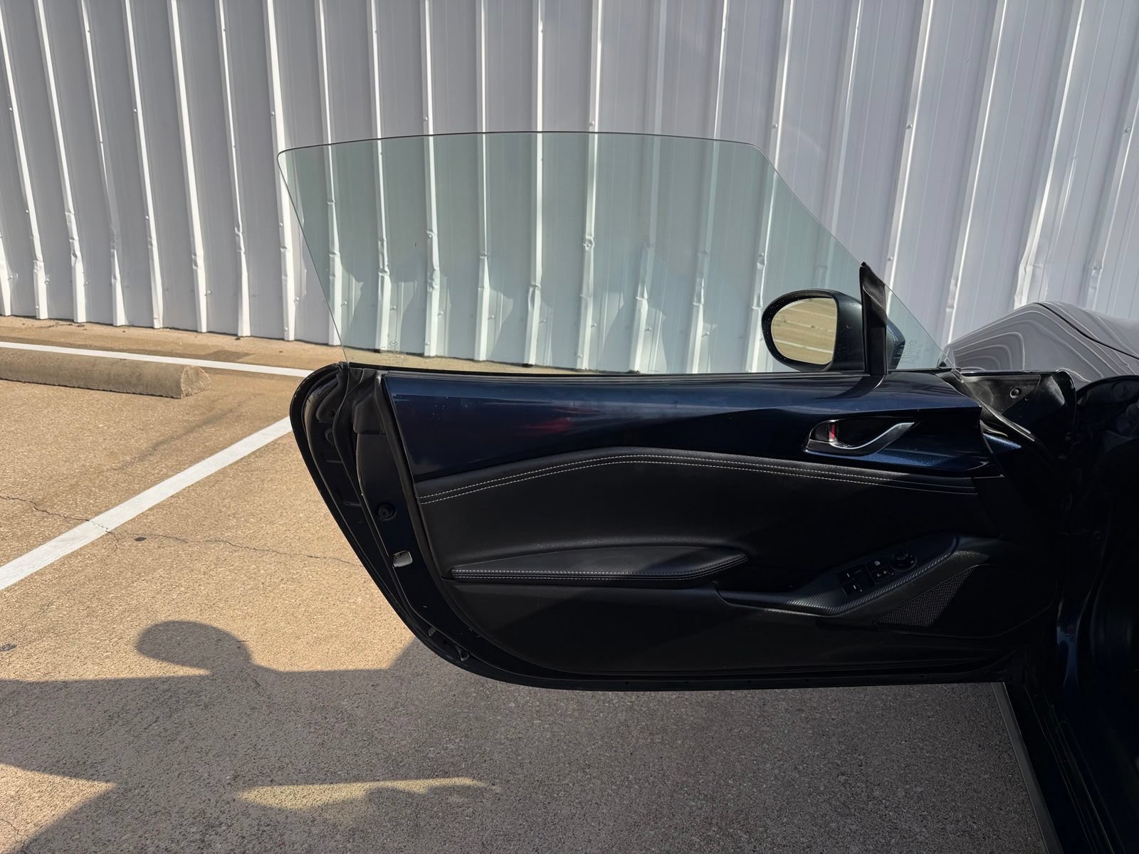 Used 2021 MAZDA MX-5 Miata RF Grand Touring RWD image 19