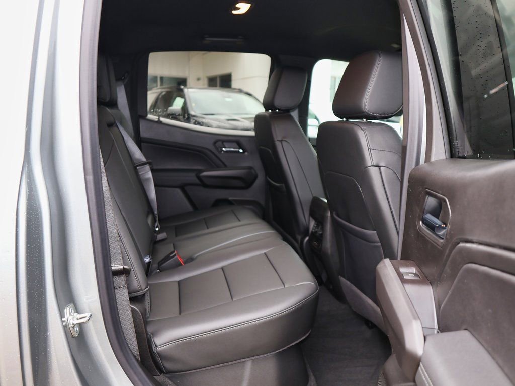 New 2026 GMC Canyon Elevation w/ Convenience Package image 24