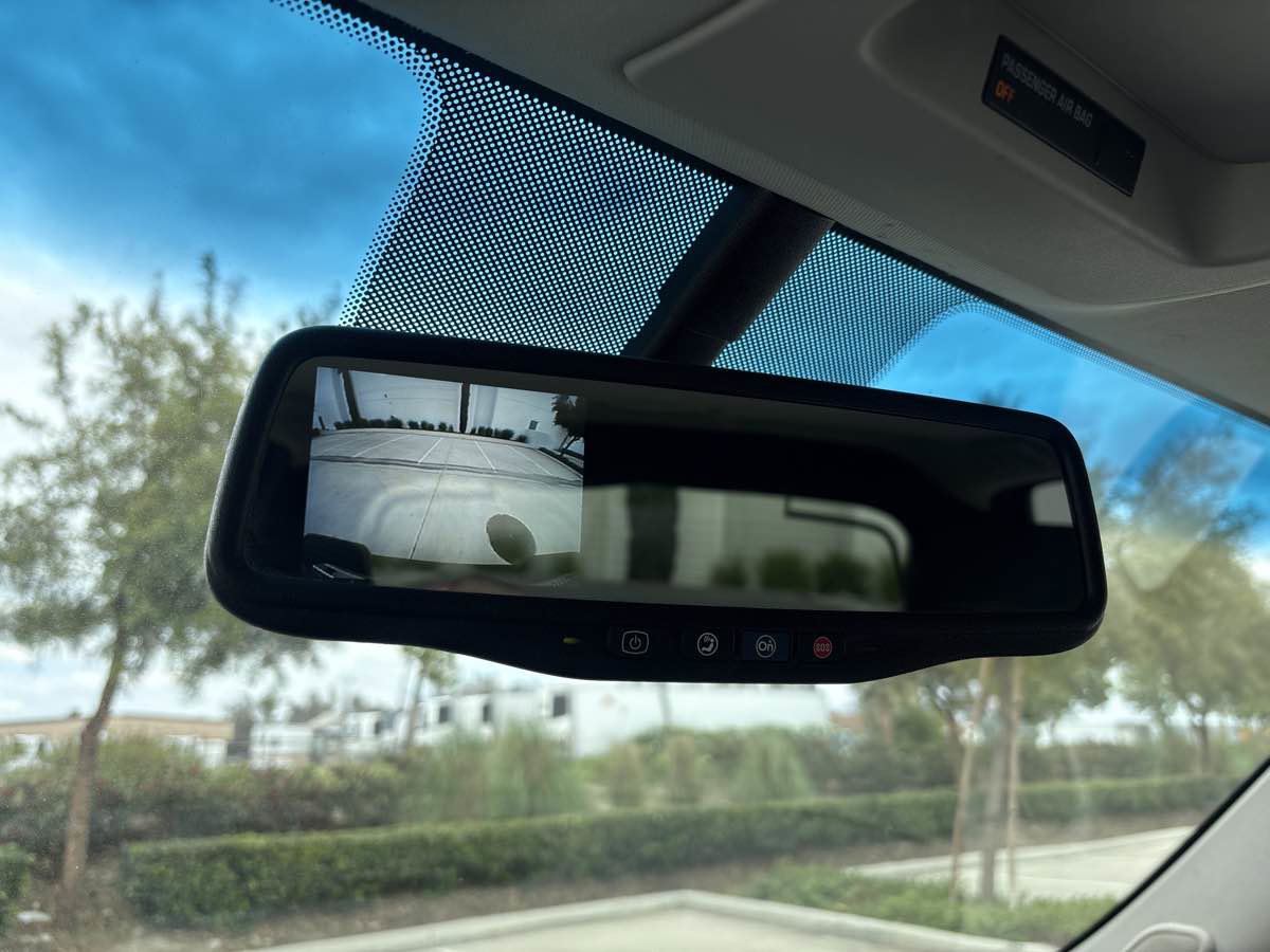 Used 2013 Chevrolet Avalanche LS AWD/4WD image 29