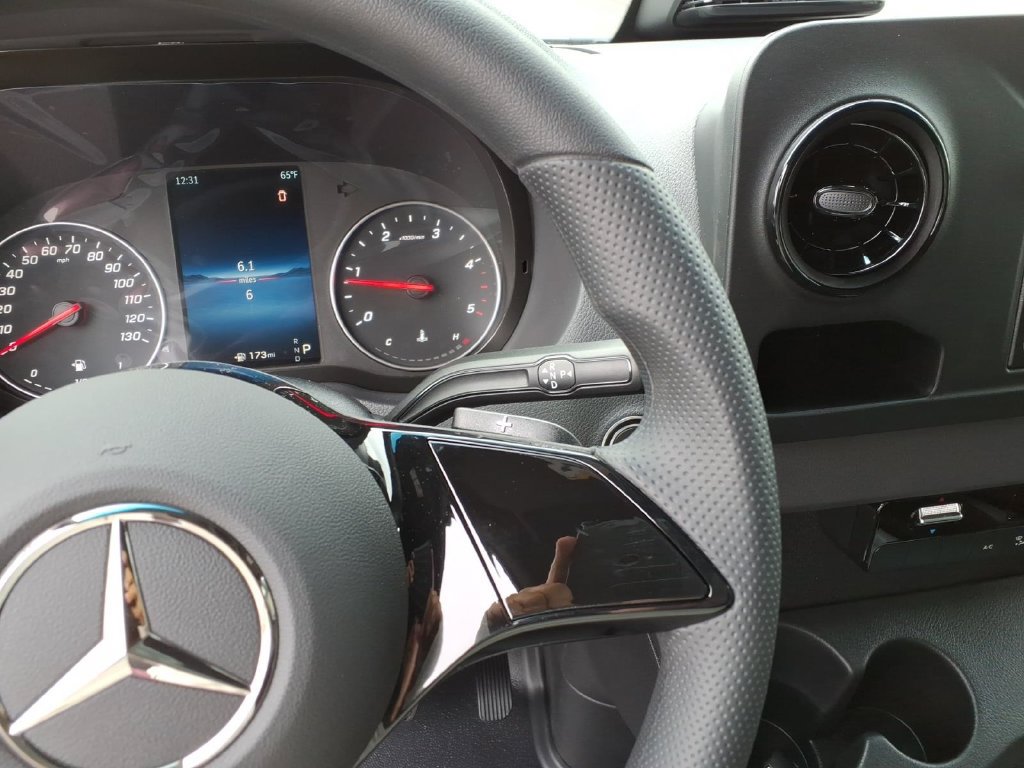 New 2026 Mercedes-Benz Sprinter 2500 image 21