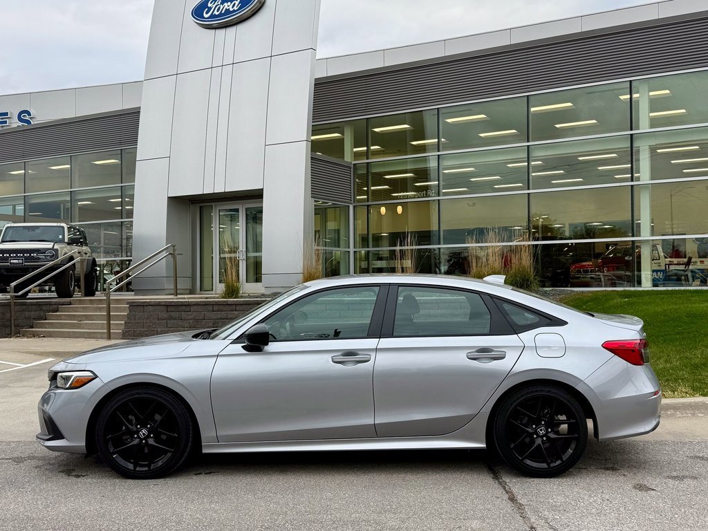 Used 2024 Honda Civic Sport image 2