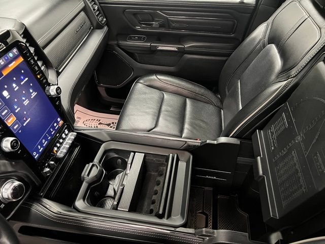 Used 2022 RAM 1500 Limited w/ Body-Colour Bumper Group AWD/4WD image 38