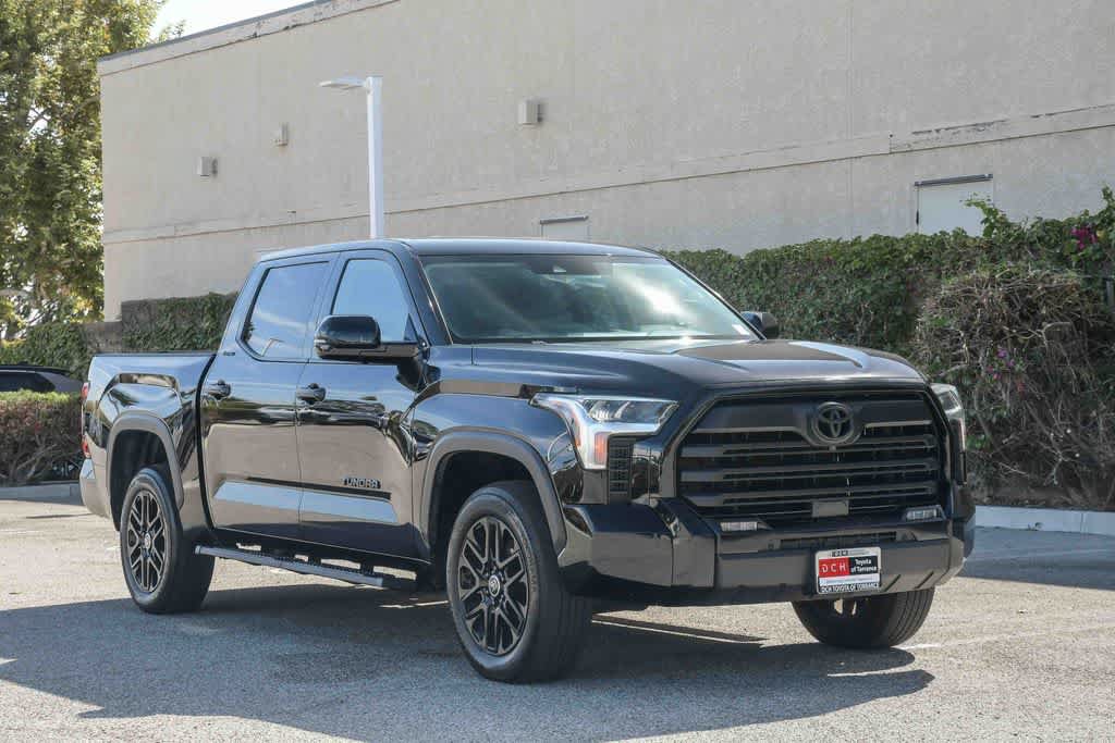 Used 2024 Toyota Tundra Limited AWD/4WD image 3