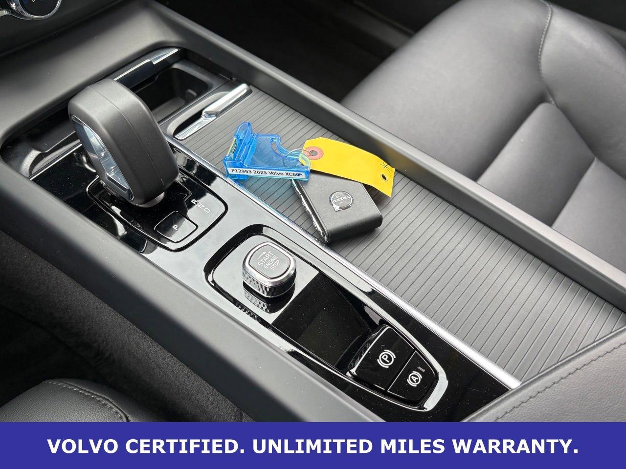 Certified 2025 Volvo XC60 B5 Core AWD/4WD image 21