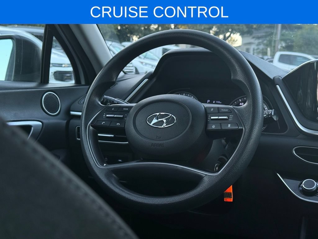 Used 2022 Hyundai Sonata SE FWD image 4