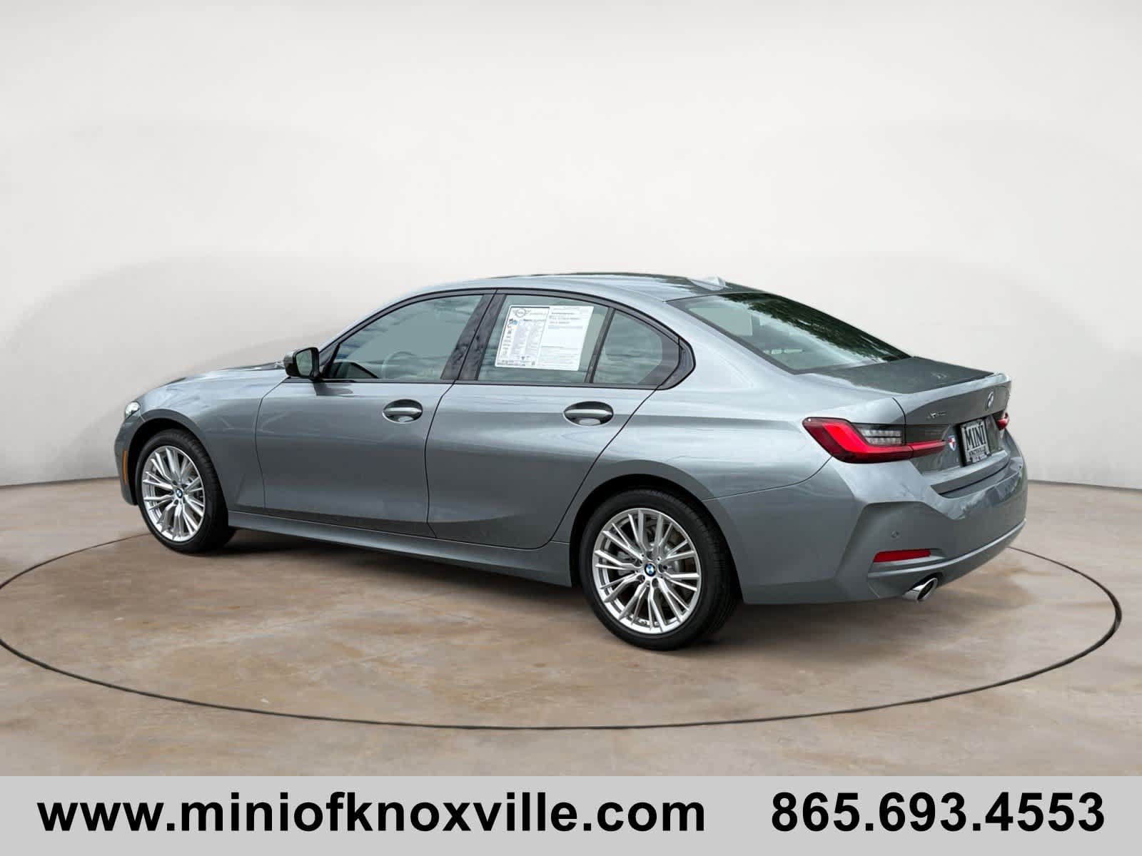 Used 2023 BMW 330i xDrive Sedan w/ Premium Package AWD/4WD image 5