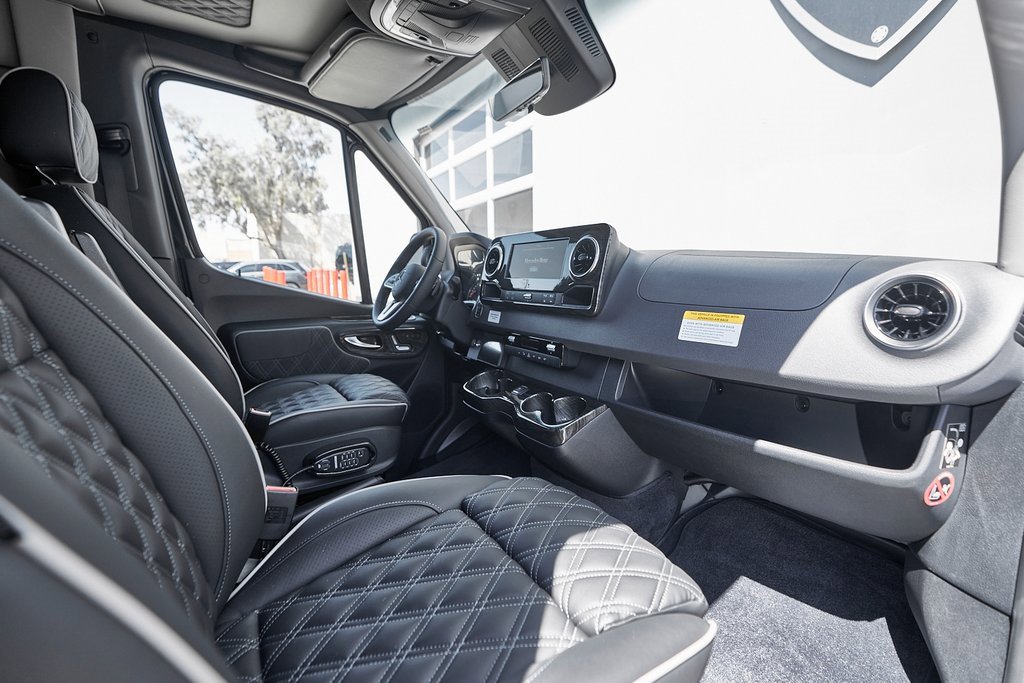 Used 2024 Mercedes-Benz Sprinter 3500 w/ Parking Package image 36