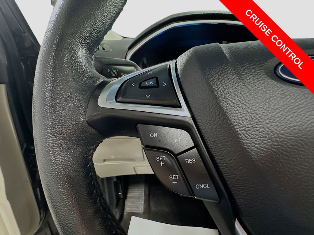 Used 2019 Ford Edge Titanium w/ Cold Weather Package AWD/4WD image 35