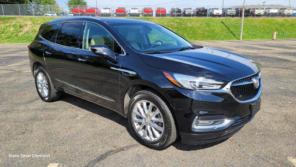 Used 2021 Buick Enclave Essence w/ Sound and Sites Package AWD/4WD image 16