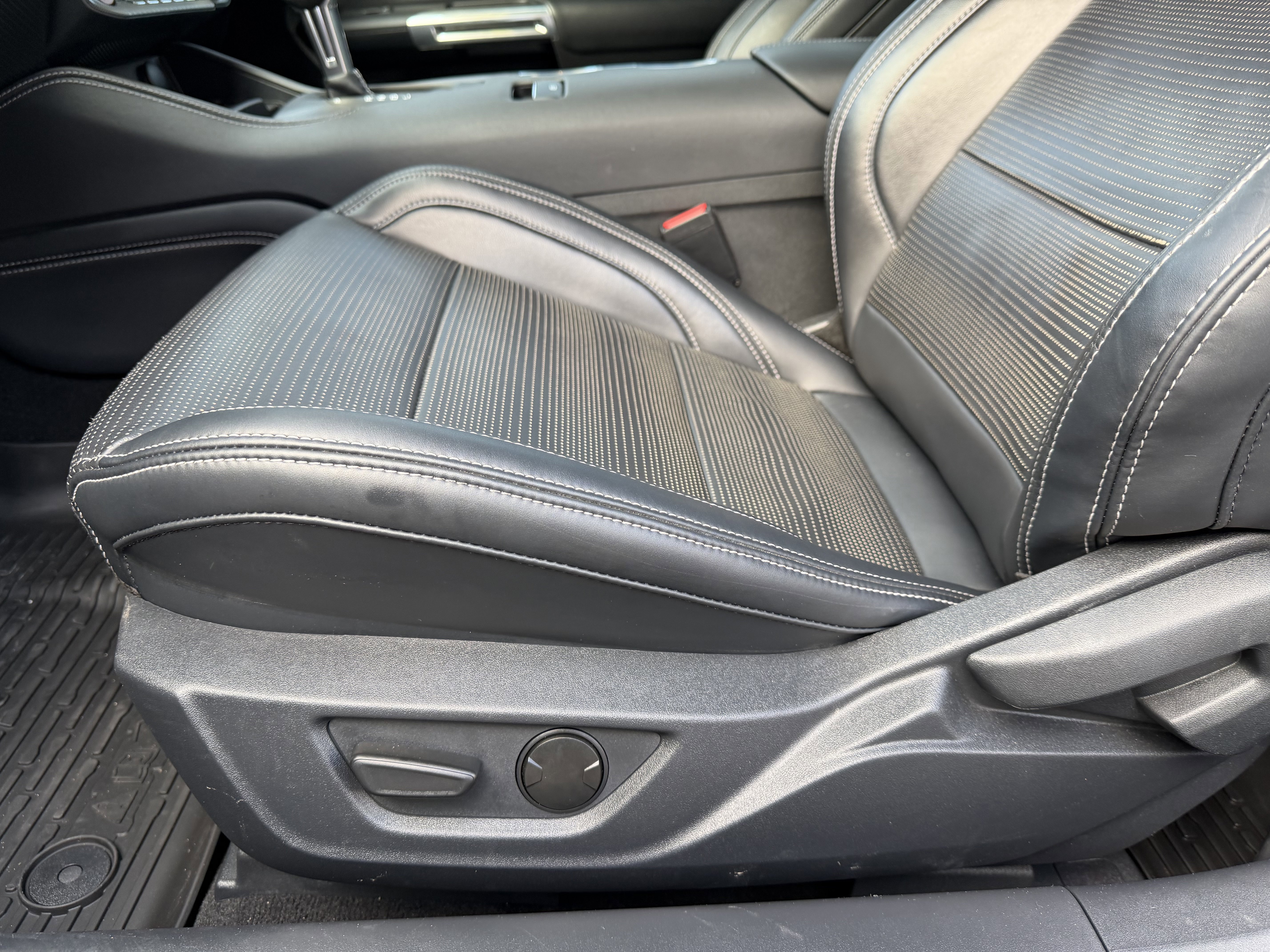 Certified 2024 Ford Mustang Premium RWD image 29