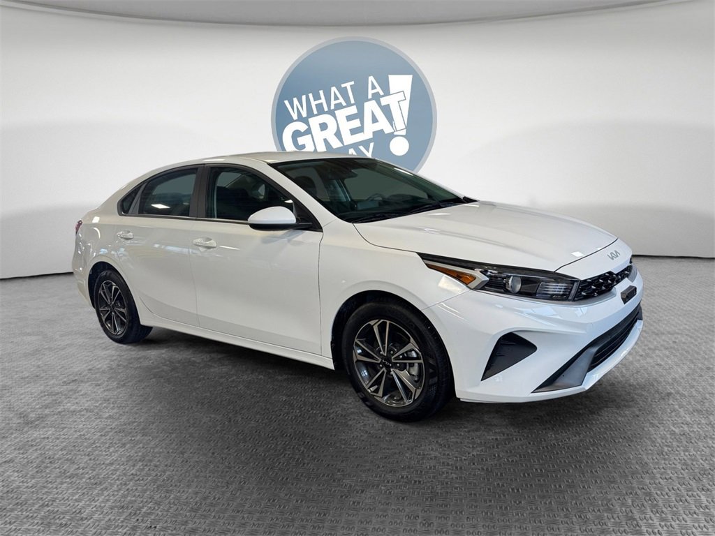 Certified 2024 Kia Forte LXS