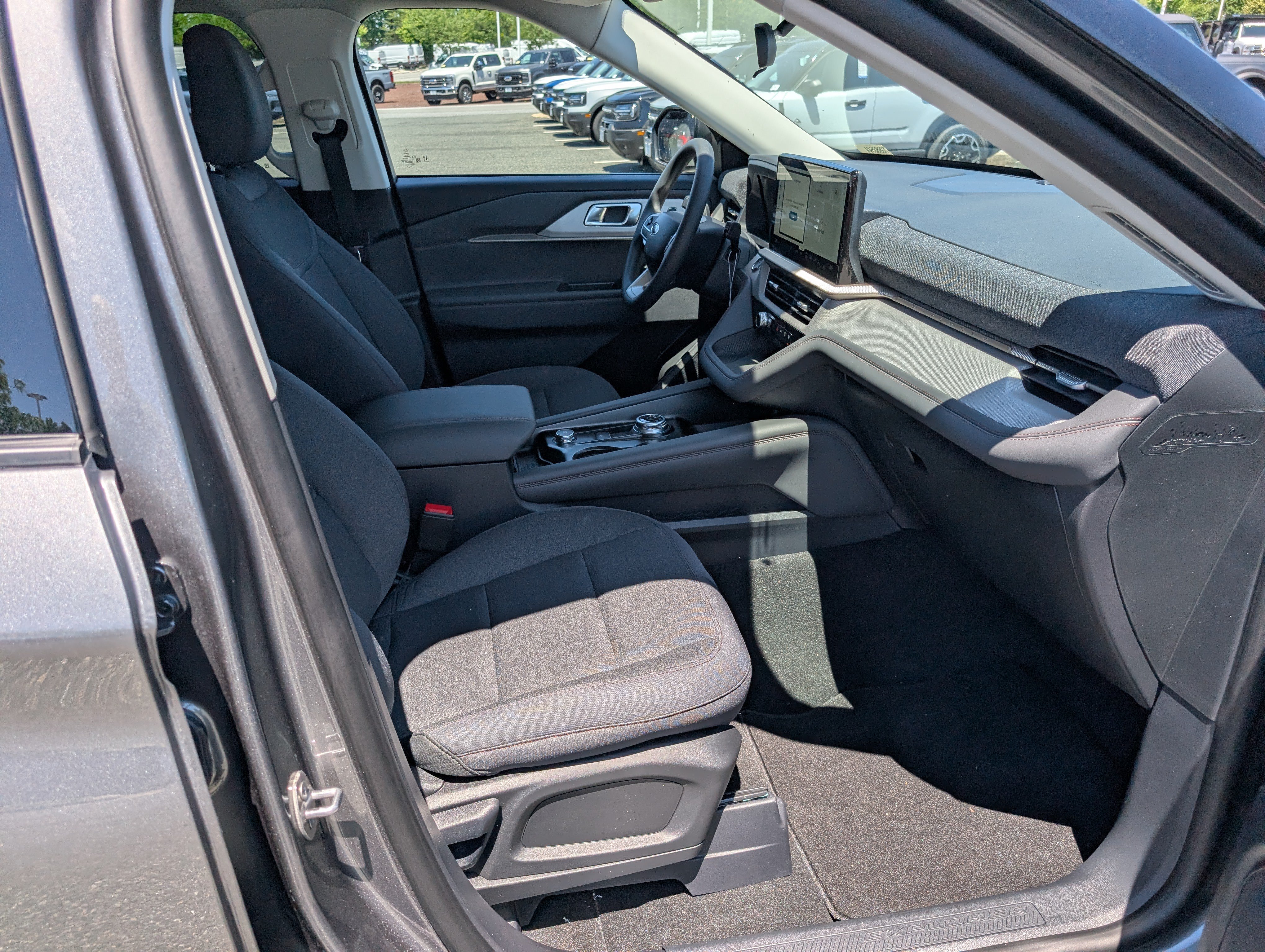 New 2026 Ford Explorer Active AWD/4WD image 6