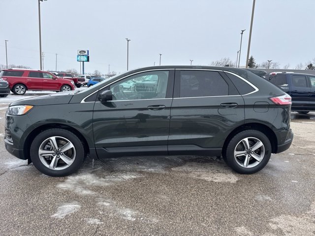 Used 2024 Ford Edge SEL w/ Convenience Package image 8