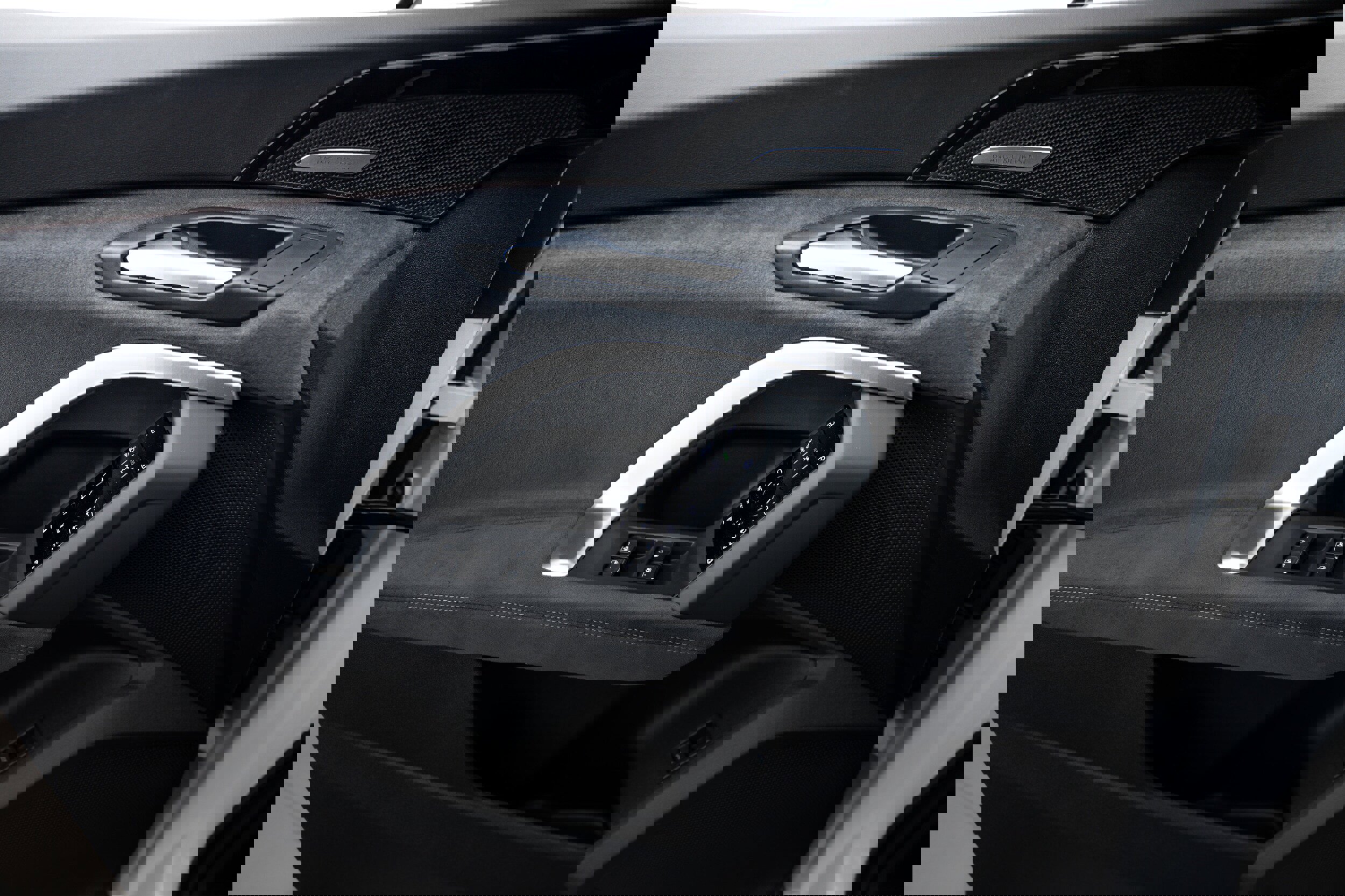 New 2025 Audi SQ5 Premium Plus image 13