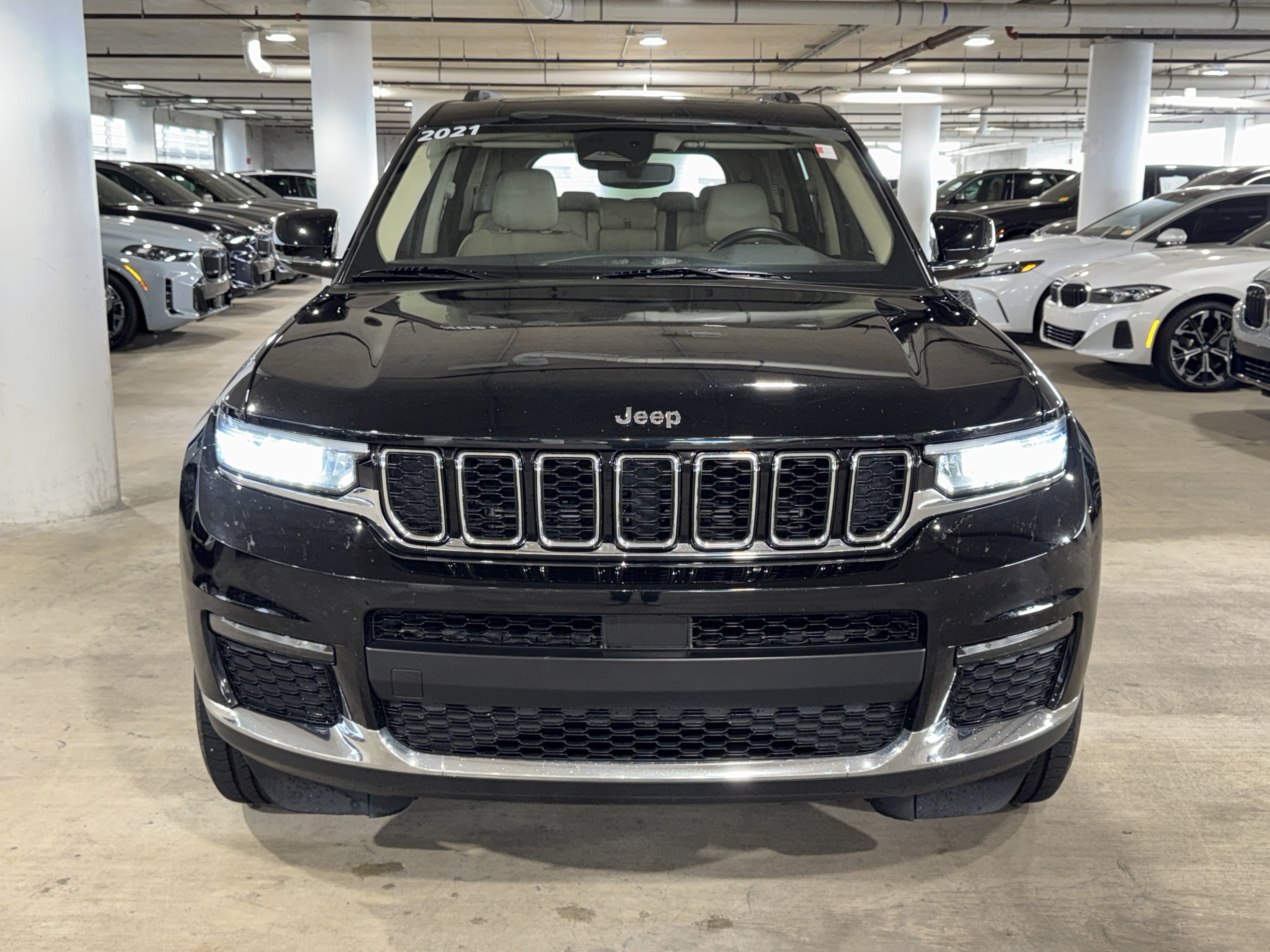 Used 2021 Jeep Grand Cherokee L Limited RWD image 3