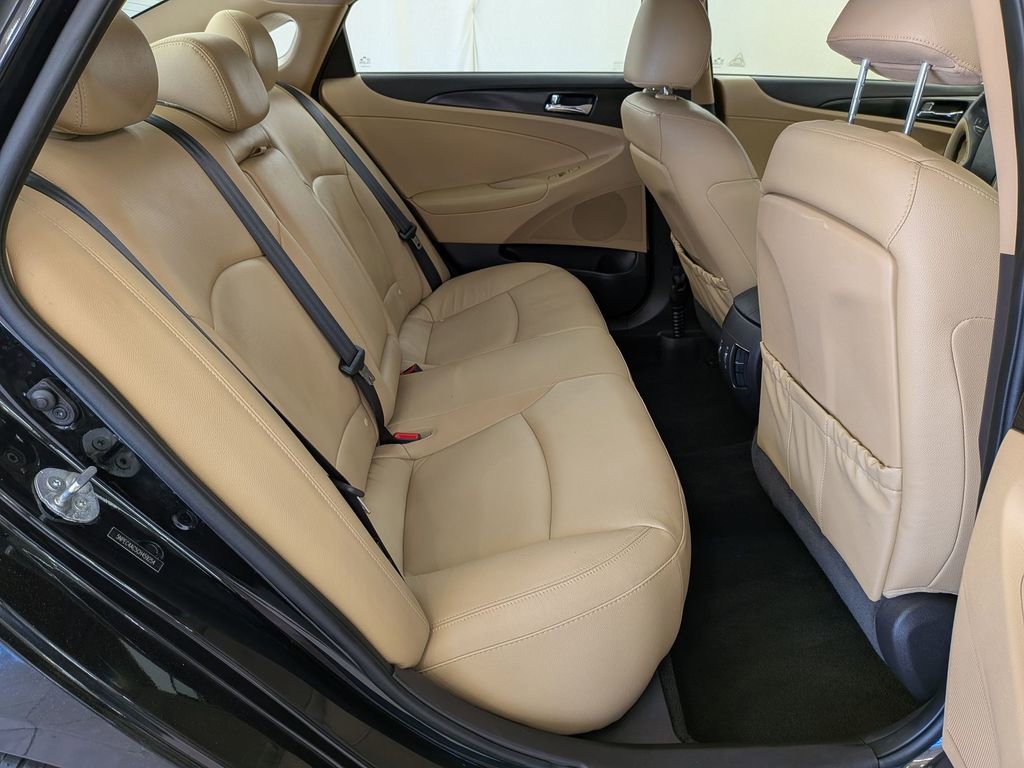 Used 2012 Hyundai Sonata Limited w/ Navigation Pkg FWD image 32