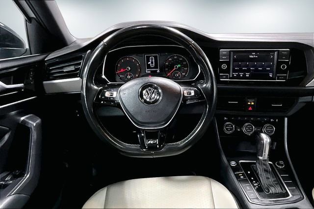Used 2019 Volkswagen Jetta R-Line image 10