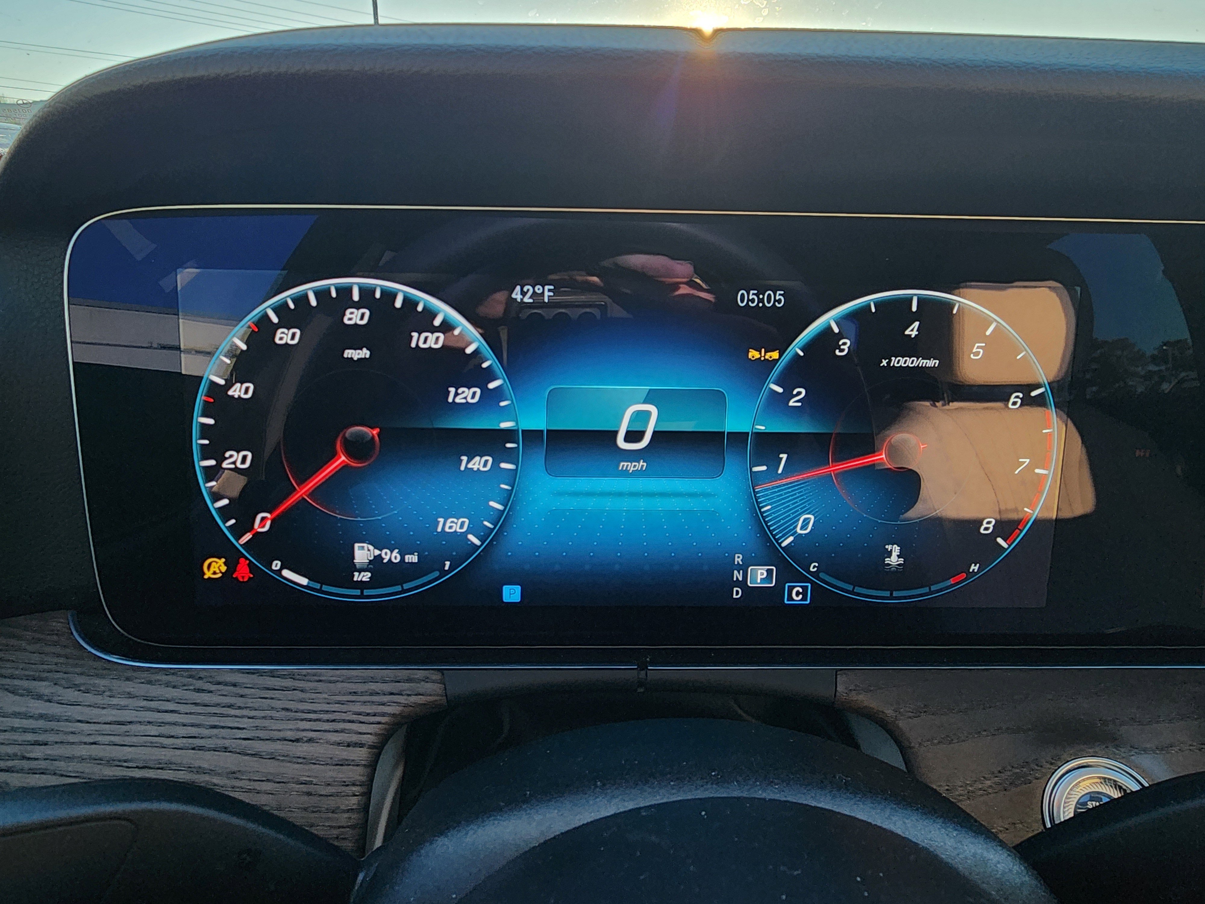 Used 2023 Mercedes-Benz E 350 Sedan image 26