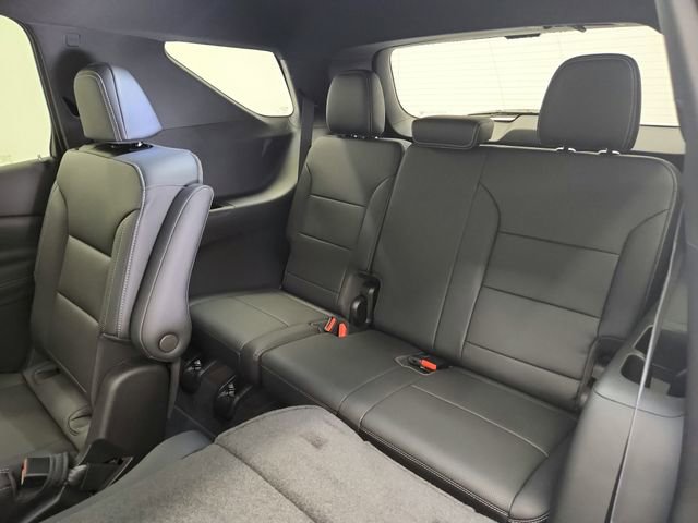 New 2026 Chevrolet Traverse LT w/ Driver Confidence Package FWD image 30