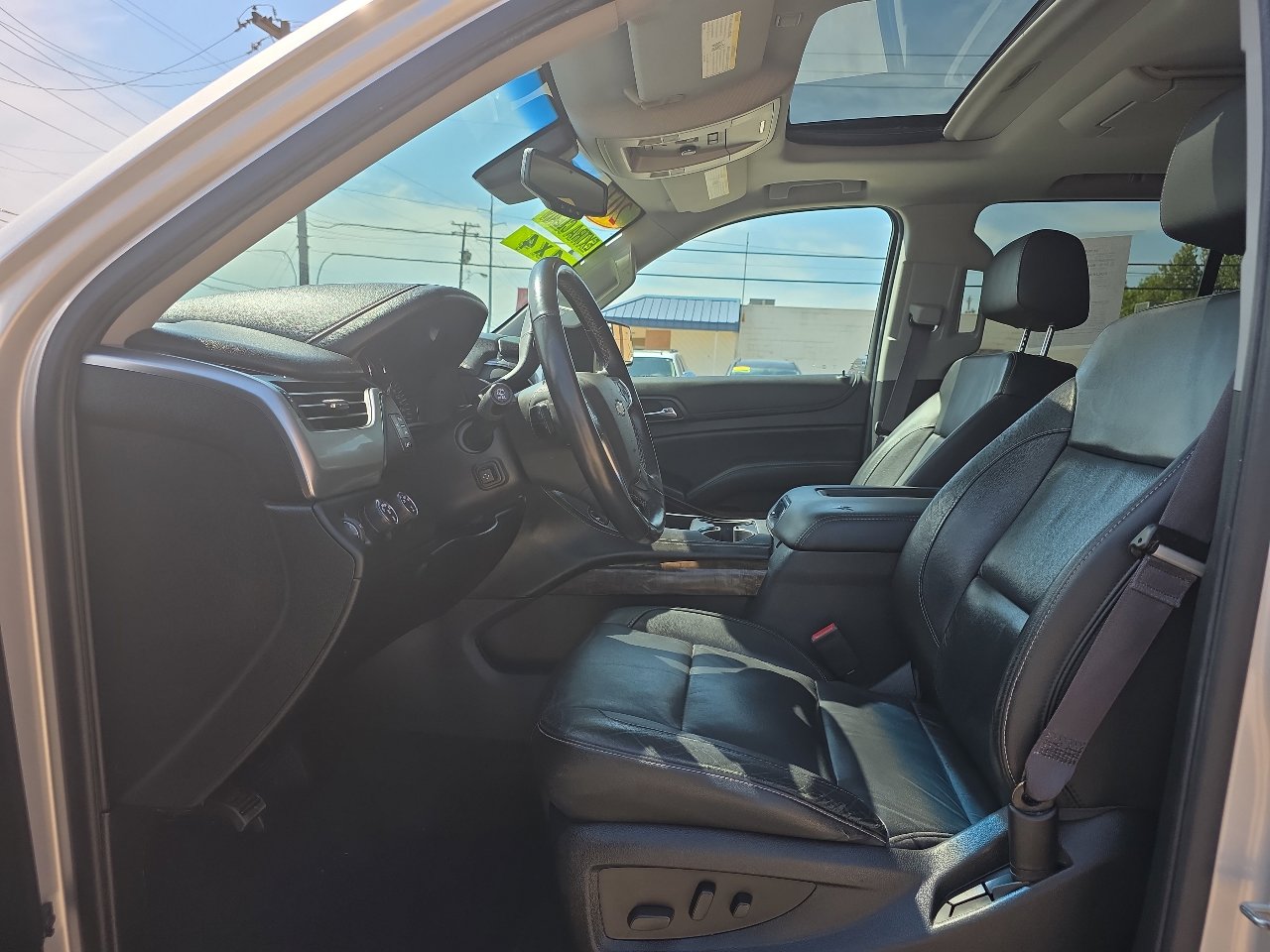 Used 2016 Chevrolet Tahoe LT w/ Luxury Package image 9