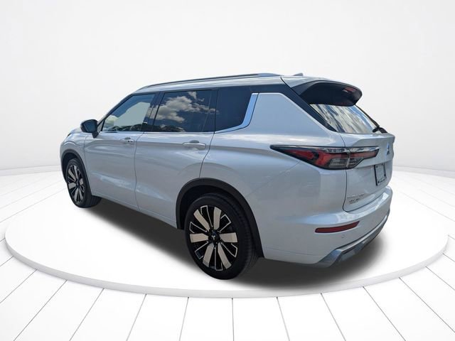 New 2026 Mitsubishi Outlander SEL FWD image 6