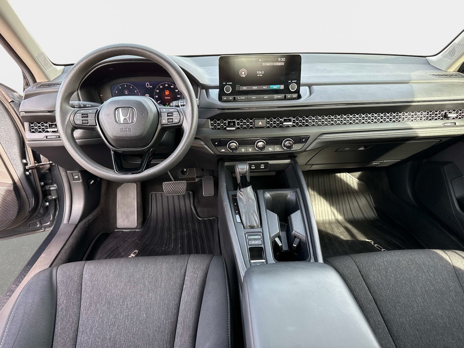 Used 2024 Honda Accord EX image 15