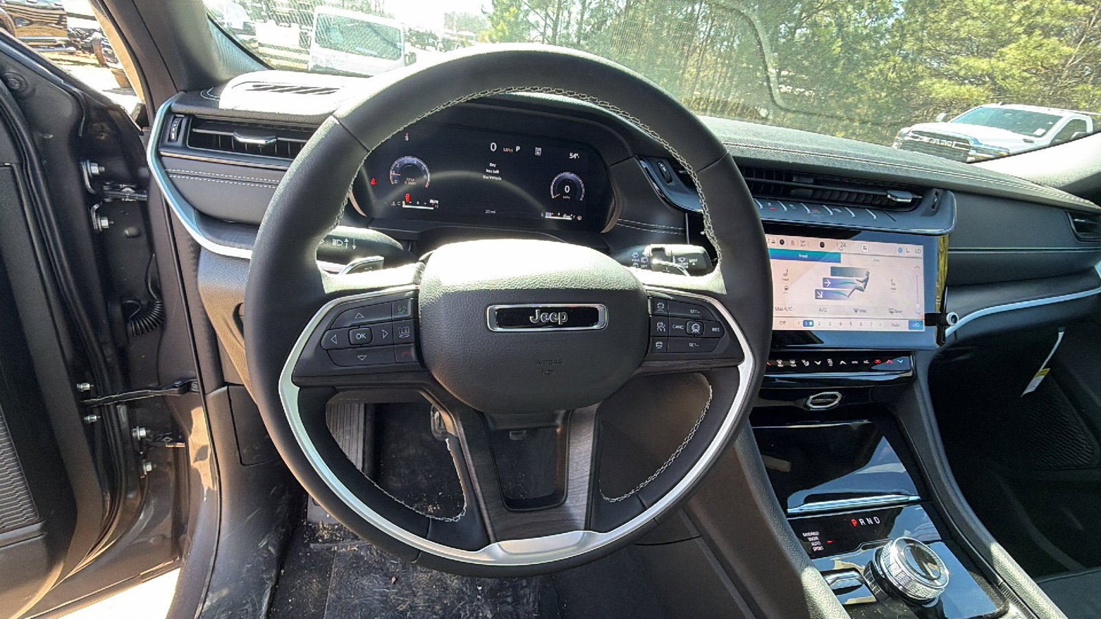 New 2026 Jeep Grand Cherokee L 4WD image 22