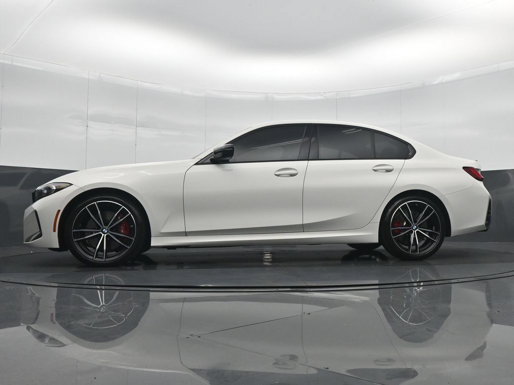 Used 2024 BMW 330i xDrive Sedan AWD/4WD image 28