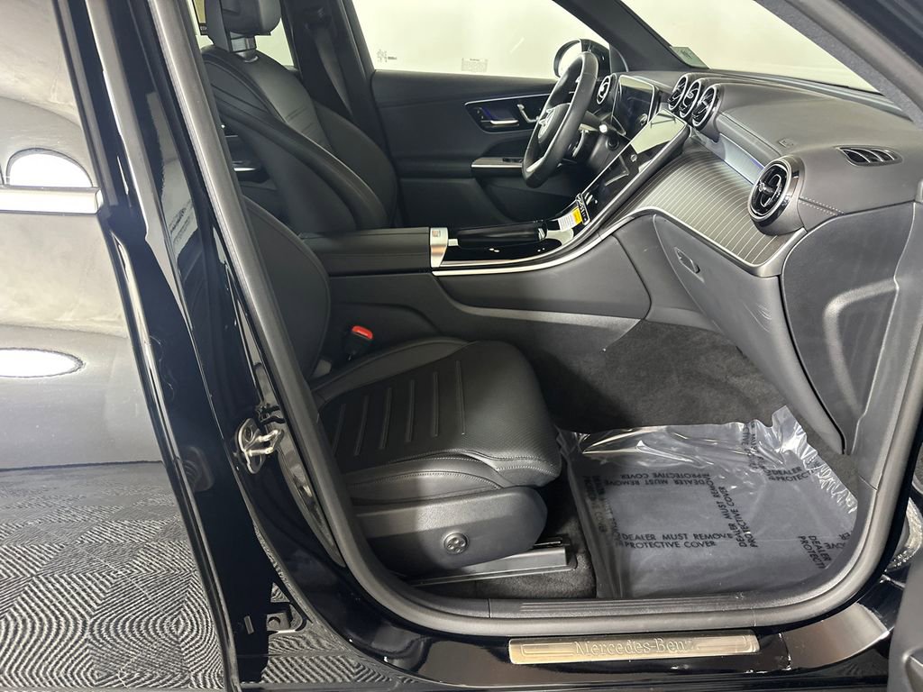 Certified 2026 Mercedes-Benz GLC 300 4MATIC image 14