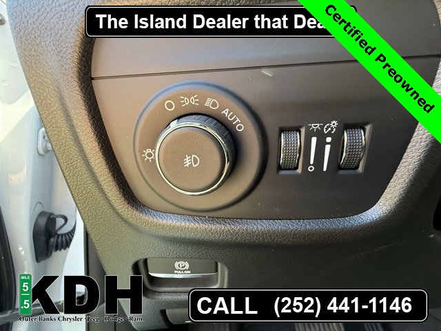 Certified 2024 Jeep Grand Cherokee L Summit w/ Advanced Protech Group IV image 40