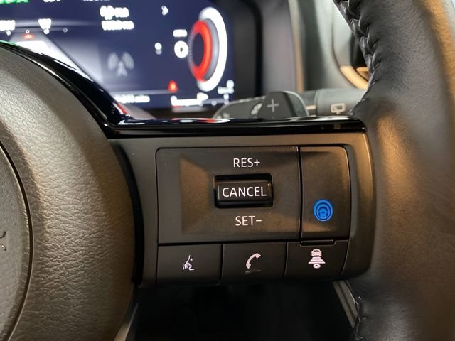 Certified 2023 Nissan Rogue Platinum w/ Platinum Premium Package AWD/4WD image 15
