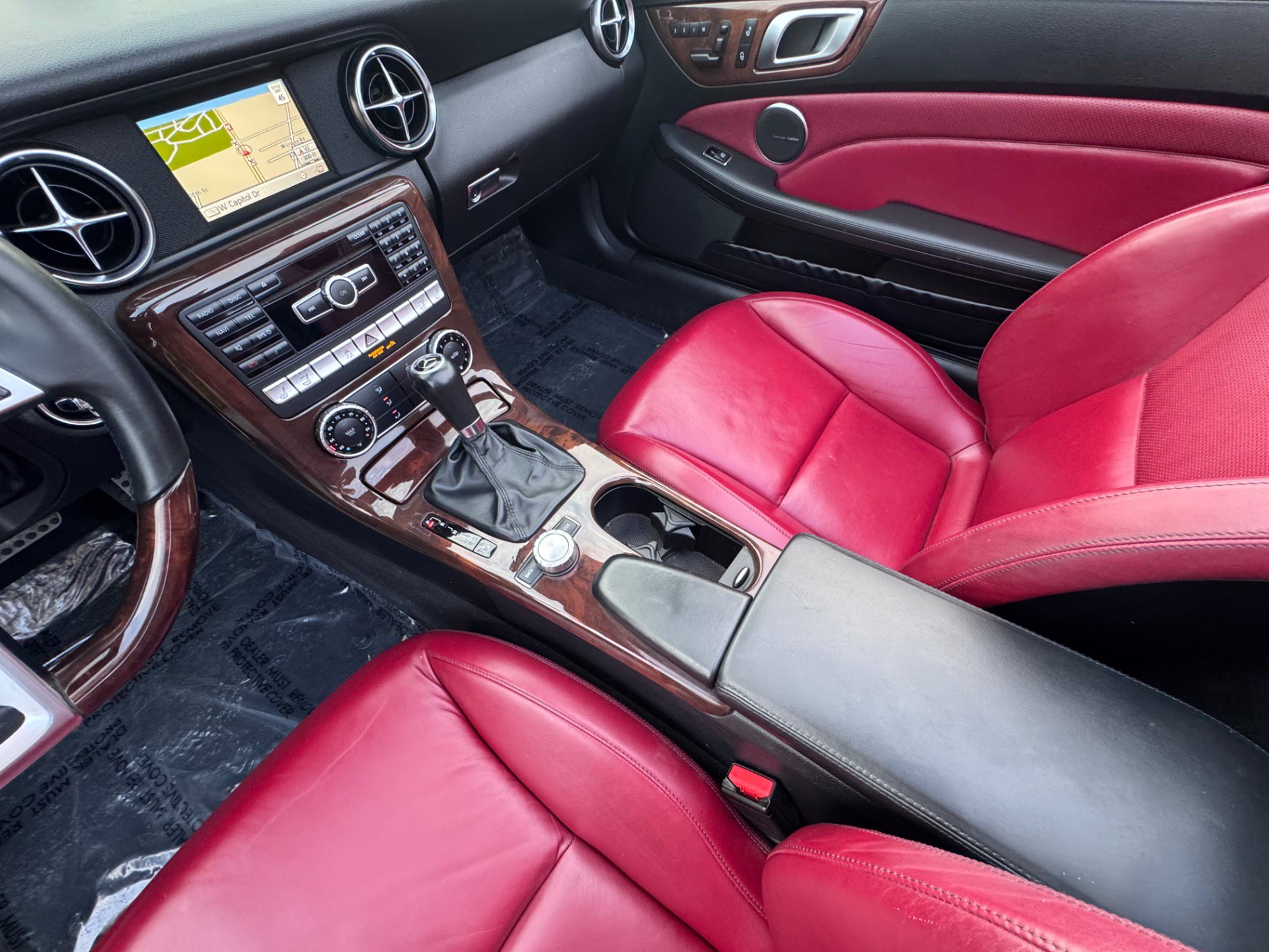 Used 2013 Mercedes-Benz SLK 250 image 20