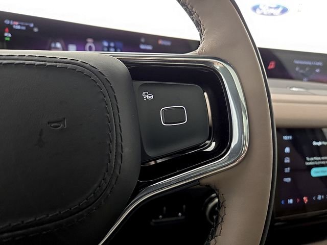 New 2025 Lincoln Navigator L Black Label image 21