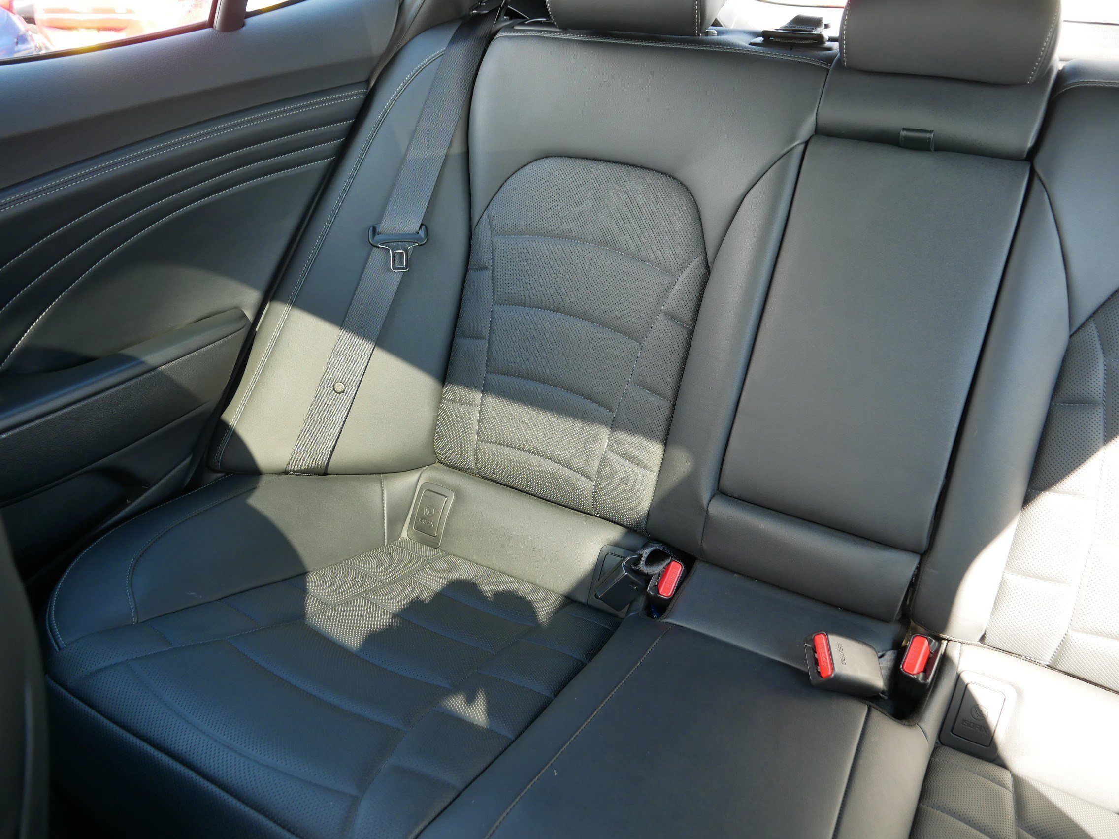Certified 2023 Kia Stinger GT2 image 12