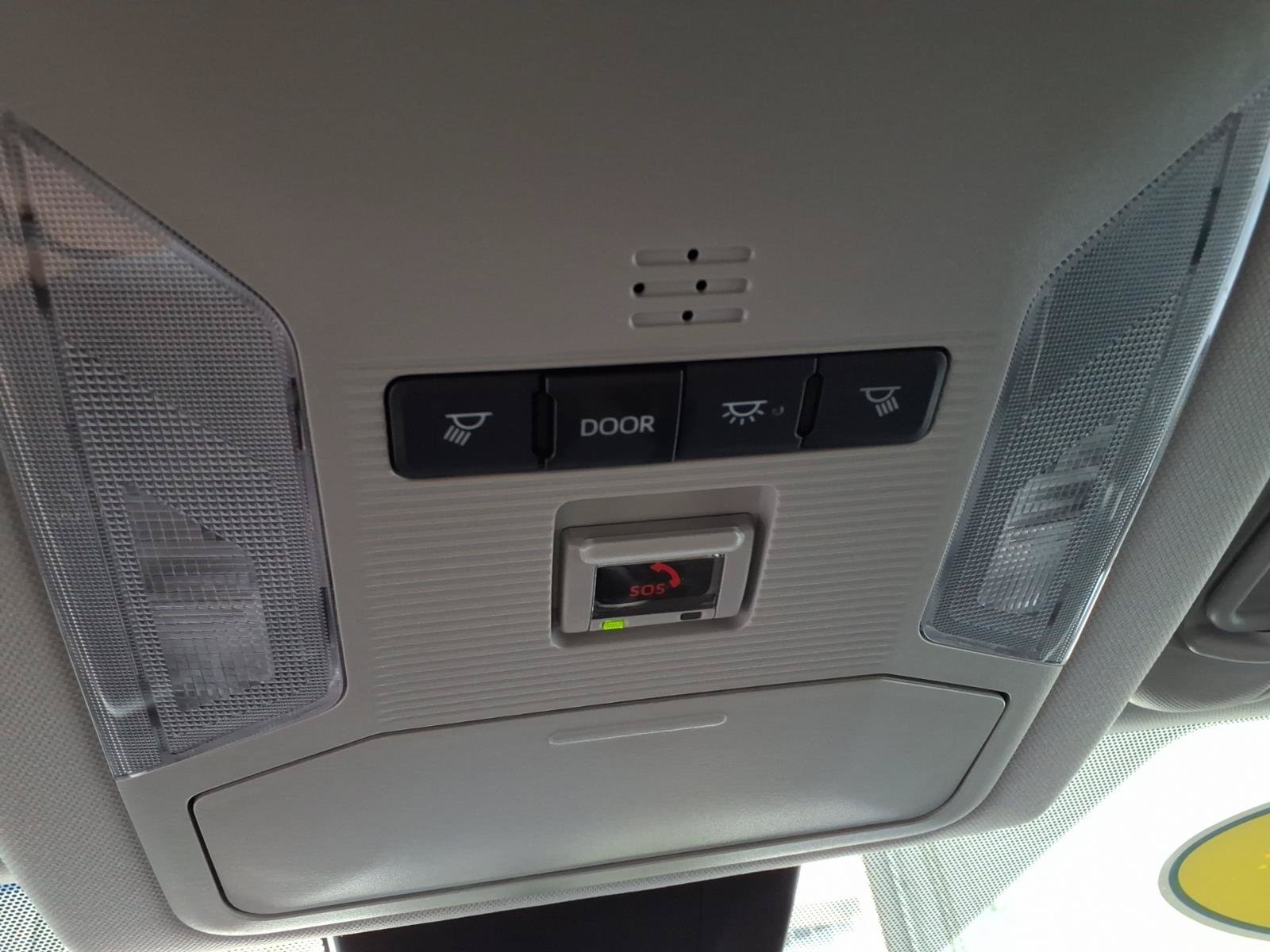 Used 2024 Toyota RAV4 XLE AWD/4WD image 31
