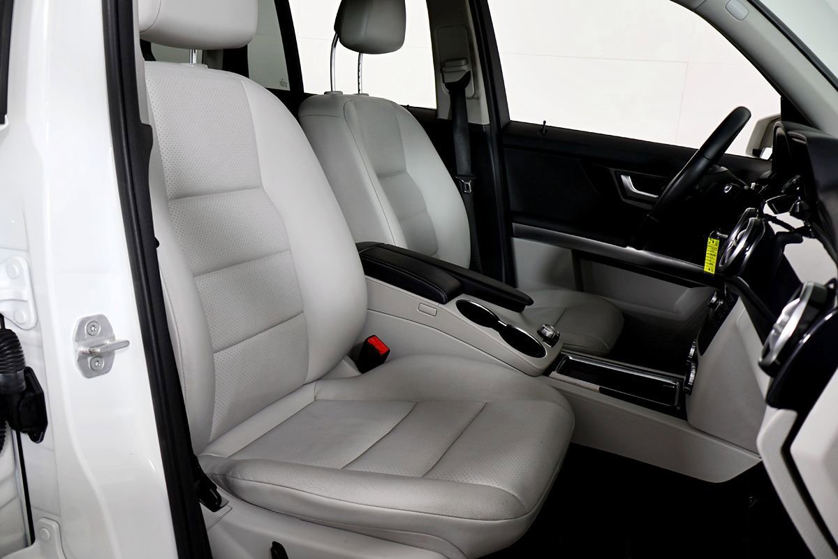 Used 2014 Mercedes-Benz GLK 250 BlueTEC 4MATIC image 42