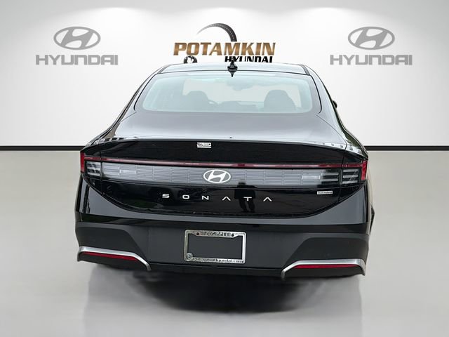New 2026 Hyundai Sonata Blue image 6