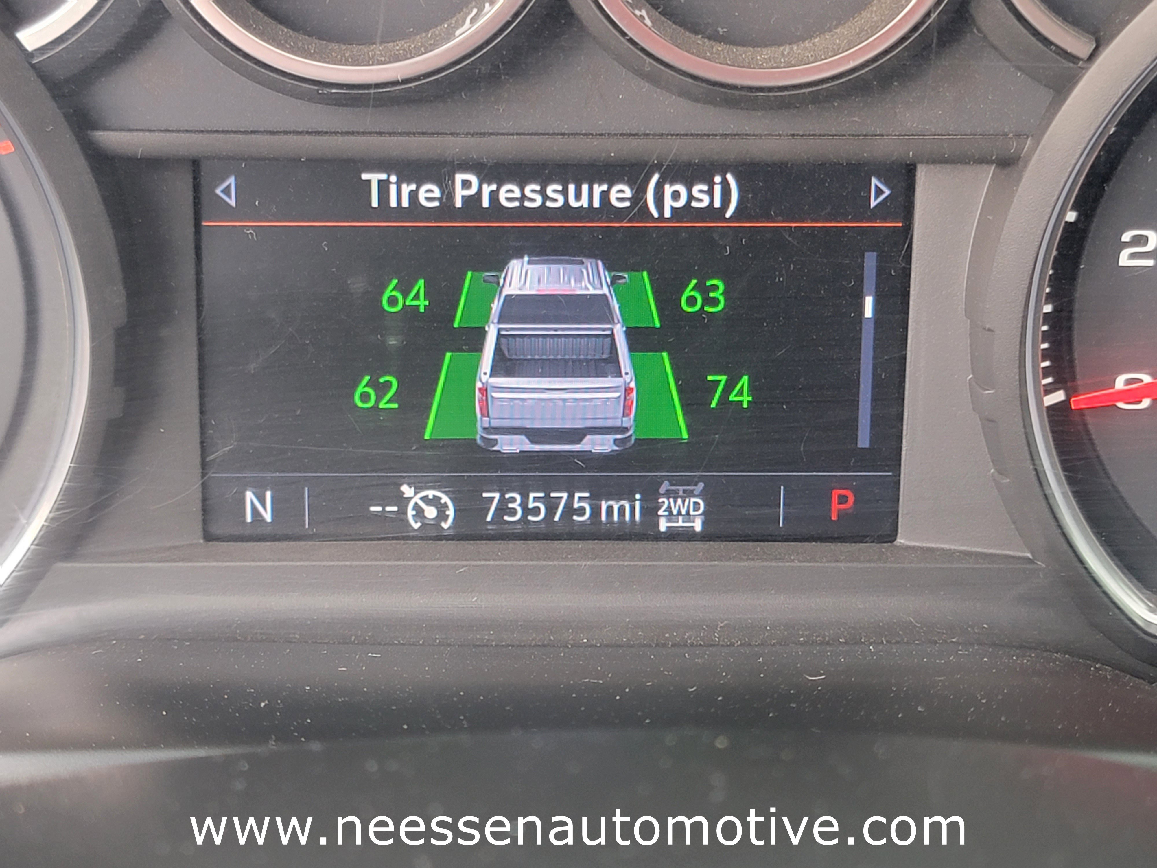 Used 2022 Chevrolet Silverado 2500 LT w/ Convenience Package image 23