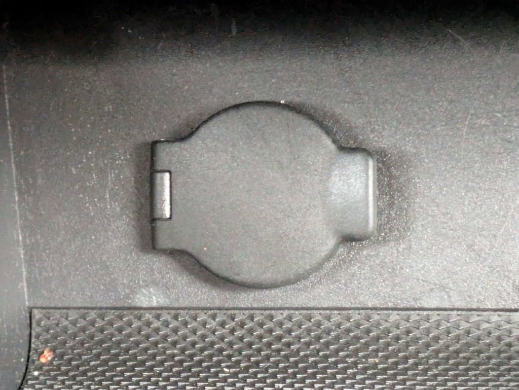 Used 2020 Nissan Pathfinder SV image 29