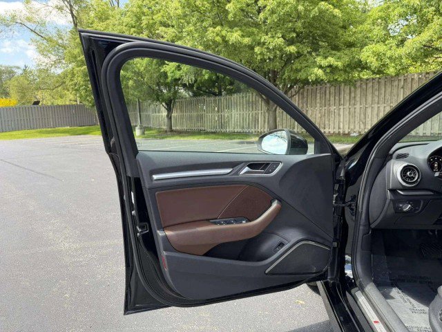 Used 2018 Audi A3 2.0T Premium Plus AWD/4WD image 18