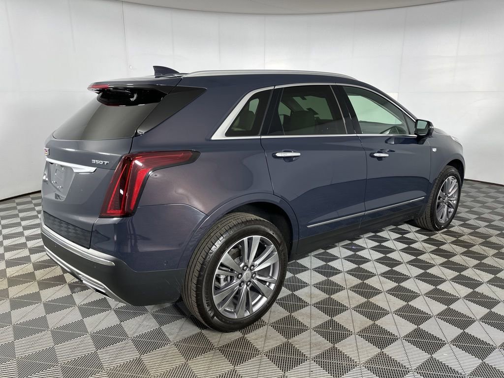 Used 2024 Cadillac XT5 Premium Luxury w/ Technology Package image 27