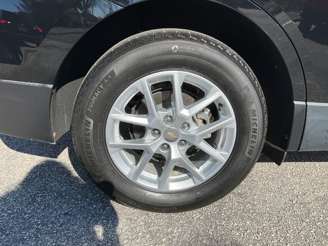 Used 2023 Chevrolet Equinox LT image 24